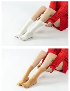Details of anti-slip yoga socks featuring soft fabric and grip soles for comfortable indoor exercise.