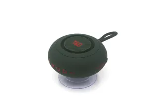 Tragbarer Mini Bluetooth Lautsprecher mit Saugnapf, 500mAh Akku, dunkelgruene kabellose Box.