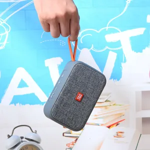 Portable wireless bluetooth speaker with heavy bass, mini outdoor outdoor music player audio box