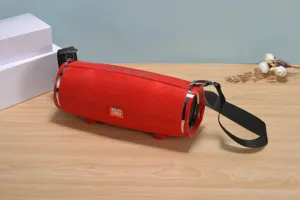 Altoparlante Bluetooth wireless portatile con tracolla impermeabile bassi audio