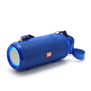 Haut-parleur Bluetooth sans fil portable avec lumières colorées et design étanche extérieur.