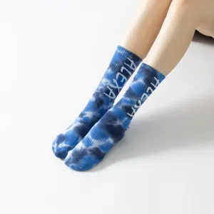 Blue tie-dye long yoga socks fashion crew socks for women workout sportswear pilates dance fitness