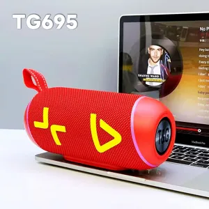Altoparlante Bluetooth wireless portatile rosso cilindrico con bassi profondi e comodo laccio.