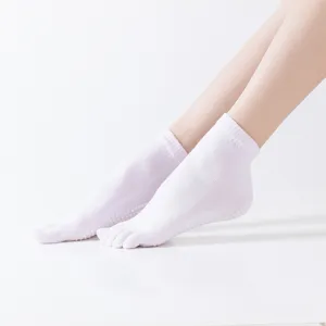Women yoga socks open toe non-slip grip five finger athletic pilates socks pink color.
