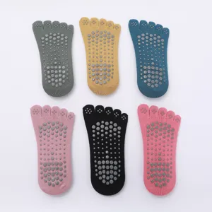 Non-slip five-toe yoga socks for women, breathable cotton pilates fitness dance sports socks.