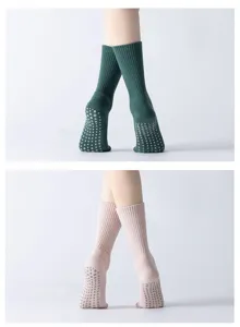 Women non-slip grip yoga socks, thick terry winter pilates socks detail view for sports.