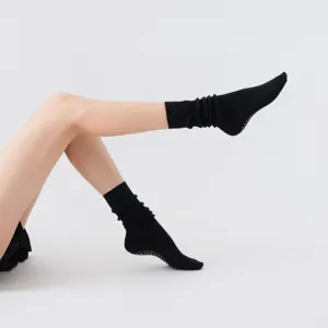 Women black slouch yoga socks pilates grip socks dance stockings casual daily wear autumn winter