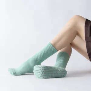 Women Non Slip Yoga Socks Thickened Terry Pilates Socks Mid Calf Athletic Sports Fitness Socks