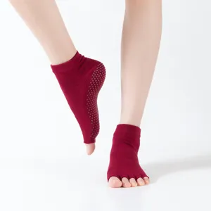 Chaussettes de yoga sans orteils antidérapantes professionnelles pour femmes, chaussettes de sport.