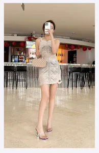 Chunky high heel mules with transparent platform, stylish women sandals for daily wear and party.