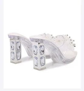 Clear chunky high heel sandals with sparkling crystal rhinestones and pearls for women fashion.