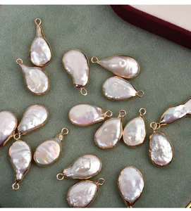 Colgantes de perlas barrocas naturales en gota bordes dorados para bisutería DIY