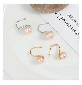 Elegante Süßwasserperlen Ohrringe mit S925 Silber Haken, minimalistischer Schmuck.