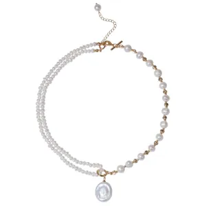 Elegante Naturwasserperlen Mehrstrang Halskette mit Barock Anhänger und Goldverschluss.