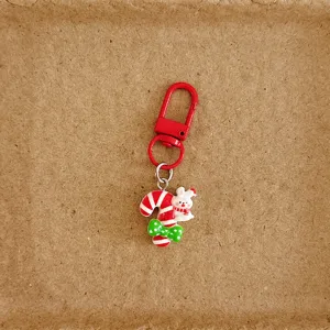 Lindo llavero de conejito con bastón de caramelo navideño bolso dije regalo festivo