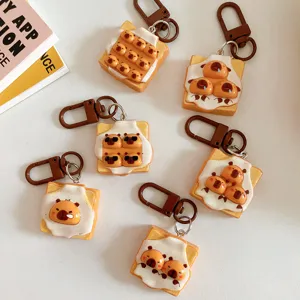 Porte-clés pain toast capybara mignon pendentif sac animal de dessin animé charmant