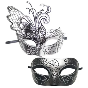 Paar Masken Maskerade mit Metall Schmetterling und Glitzer für Halloween Party Dekoration.