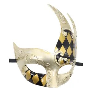 Venetiaans masker carnaval ruitjes zwart goud retro stijl feest halloween kostuum