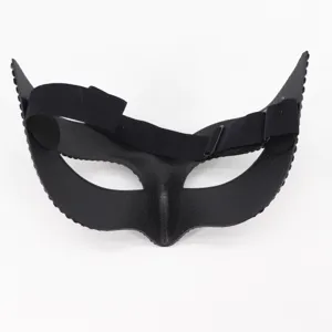 Máscara de mascarada de media cara con diamantes de imitación para fiesta de Halloween