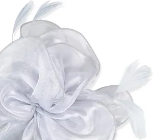 Elegant white organza fascinator with feathers, perfect for cocktail parties and weddings.