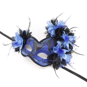 Blauw zwarte maskerbal masker met kunstbloemen veren voor Halloween feestkostuums.