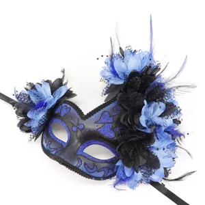 Prachtige blauw-zwarte masquerade masker met glitterbloemen voor feest en cosplay