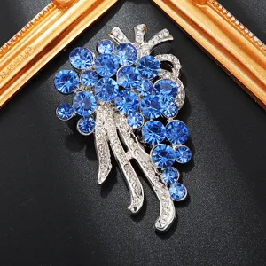 Exquisite blaue Strass Brosche silberner Kristall Blumenstrauß Anstecknadel Accessoire