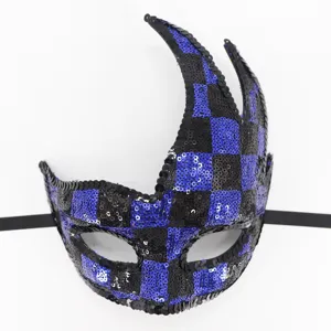Schwarze blaue Pailletten Maske mit Flammenhorn Design für Halloween Festival Party.