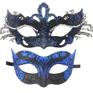 Mascaras de baile con purpurina azul y estrass para fiestas de Halloween y carnavales.