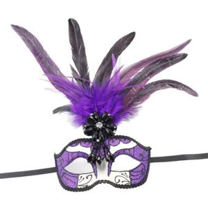 Lila Karneval Feder Maske für Halloween Party, elegante Königin Augenmaske Requisiten.