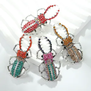 Vintage Beetle Rhinestone Brooch Alloy Insect Lapel Pin For Women Men Retro Colorful Beetle Brooch Crystal Pins Accessories