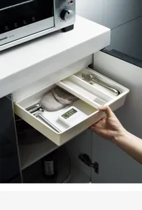 Cajón adhesivo bajo escritorio, organizador oculto para papelería y pequeños objetos.