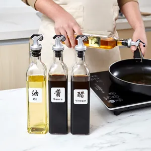 Japanese style glass oil dispenser bottle with automatic flip lid for kitchen cooking sauce vinegar