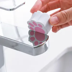 Cat paw sponge eraser for cleaning kitchen faucets, bathtubs, and mirrors efficiently.