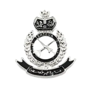 Vintage military style metal brooch badge, alloy crown pin for jacket and uniform decor.