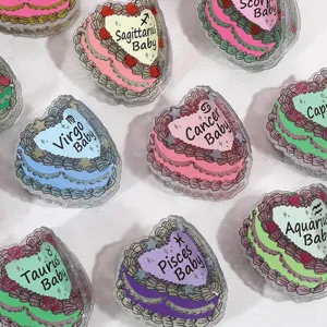 Süße Tierkreiszeichen Acryl Haarklammer, herzförmige Torte Design Haarschmuck für Frauen.