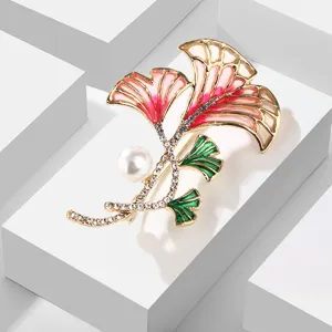 Exquisite Ginkgo Leaf Zirconia Brooch Artificial Pearl Gold Plated Enamel Leaf Pin For Women Elegant Jewelry Gift