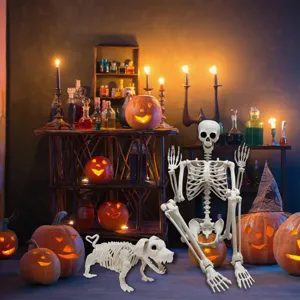 Kit de décoration squelette d'Halloween avec squelette humain et chien, idéal pour maison hantée.