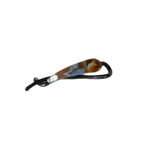 Elegante Acetat verdrillte Haarklammer für Damen, schicker Pferdeschwanzclip mit Design.