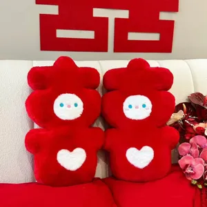 Chinesische Hochzeit Doppelglück Plüschkissen Detail, rotes süßes Herz Deko Kissen Paar.