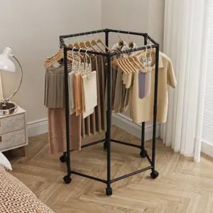 Schwarzer sechseckiger Kleiderständer, platzsparender Stand-Kleiderständer für Schlafzimmer.