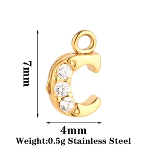 Ciondolo lettera C in acciaio inossidabile con zirconi dettaglio misura 7x4mm peso 0,5g.
