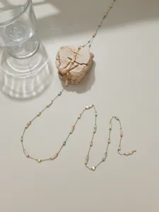 Chaîne longue délicate en acier inoxydable avec perles carrées colorées bijoux DIY