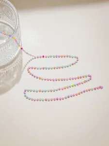 Stainless steel crystal bead chain detail, perfect for DIY jewelry and bag making.