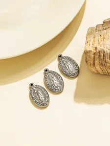 Oval rhinestone religious portrait metal pendant DIY jewelry accessories keychains charms.
