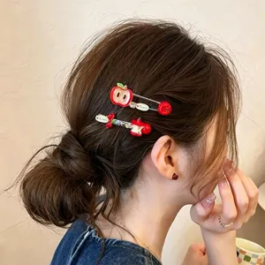 Zoete Rode Appel Strass Haarspeld Elegante Acryl Legering Zijkant Schuifspeldjes Mode Fruit Eendenbek Clip Haaraccessoires Voor Vrouwen