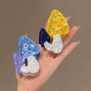 Glitzernde Pilz Acetat Haarklammer, süßer Stil Halb-hochsteckfrisur Haargreif Haaraccessoire.