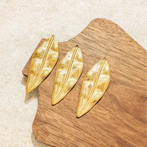 Vintage／n/g-Alt-Note: Vintage goldene Blatt Metall Anhänger Edelstahl Charms für DIY Schmuckherstellung 3 Stk.