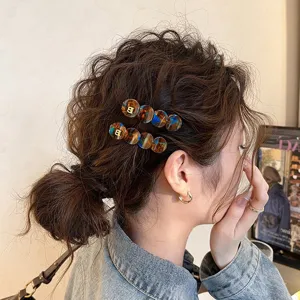 Acetat runde Haarklammern für Damen goldene B Buchstaben Seitenklips elegante Haarspangen
