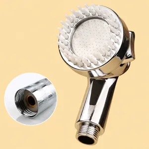 Soffione doccia per animali con setole da massaggio in silicone e finitura cromata, universale
